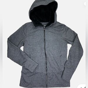 BETABRAND KNOCKOUT TRAVEL HOODIE JACKET